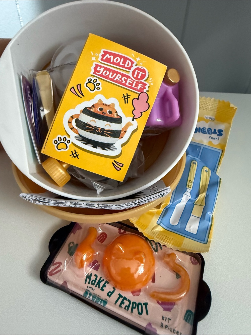 MGS’s Miniverse Make it Mini Lifestyle series 2 Mold It Yourself Cat Teapot Kit